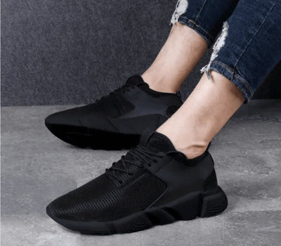 Sneakers Midnight Drift Slip-On noir pour homme et femme, vue de face